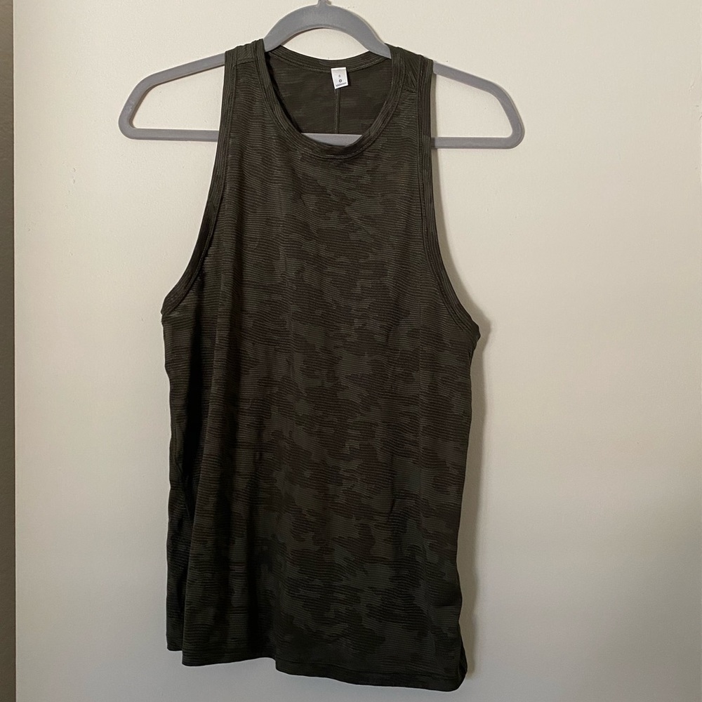 Lulu miles ahead tank